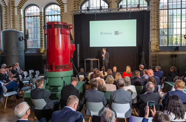 Bild: DATATREE AG als Gast bei Gala des Clubs der Gesundheitswirtschaft mit Verleihung des Thieme Management Awards