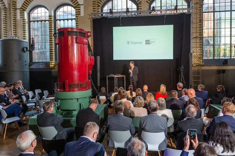 Bild: DATATREE AG als Gast bei Gala des Clubs der Gesundheitswirtschaft mit Verleihung des Thieme Management Awards