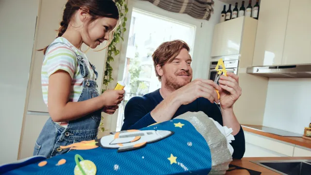 Bild: Wenn Wissen wächst und die Umweltbelastung sinkt: mit dem Blauen Engel umweltbewusst ins neue Schuljahr