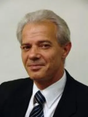 Bild: Harald Kämmerer verstärkt INFINITT Vertriebsteam