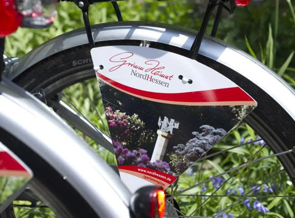 E-Bike mit dem GrimmHeimat Design © Dornröschenschloss Sababurg