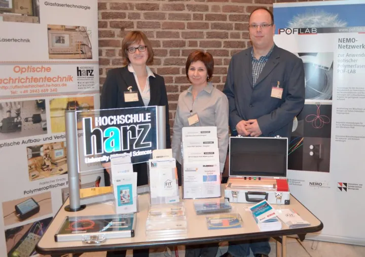 Forschungsteam der Hochschule Harz präsentiert Weltneuheiten in Köln Bild: Forschungsteam der Hochschule Harz präsentiert Weltneuheiten in Köln