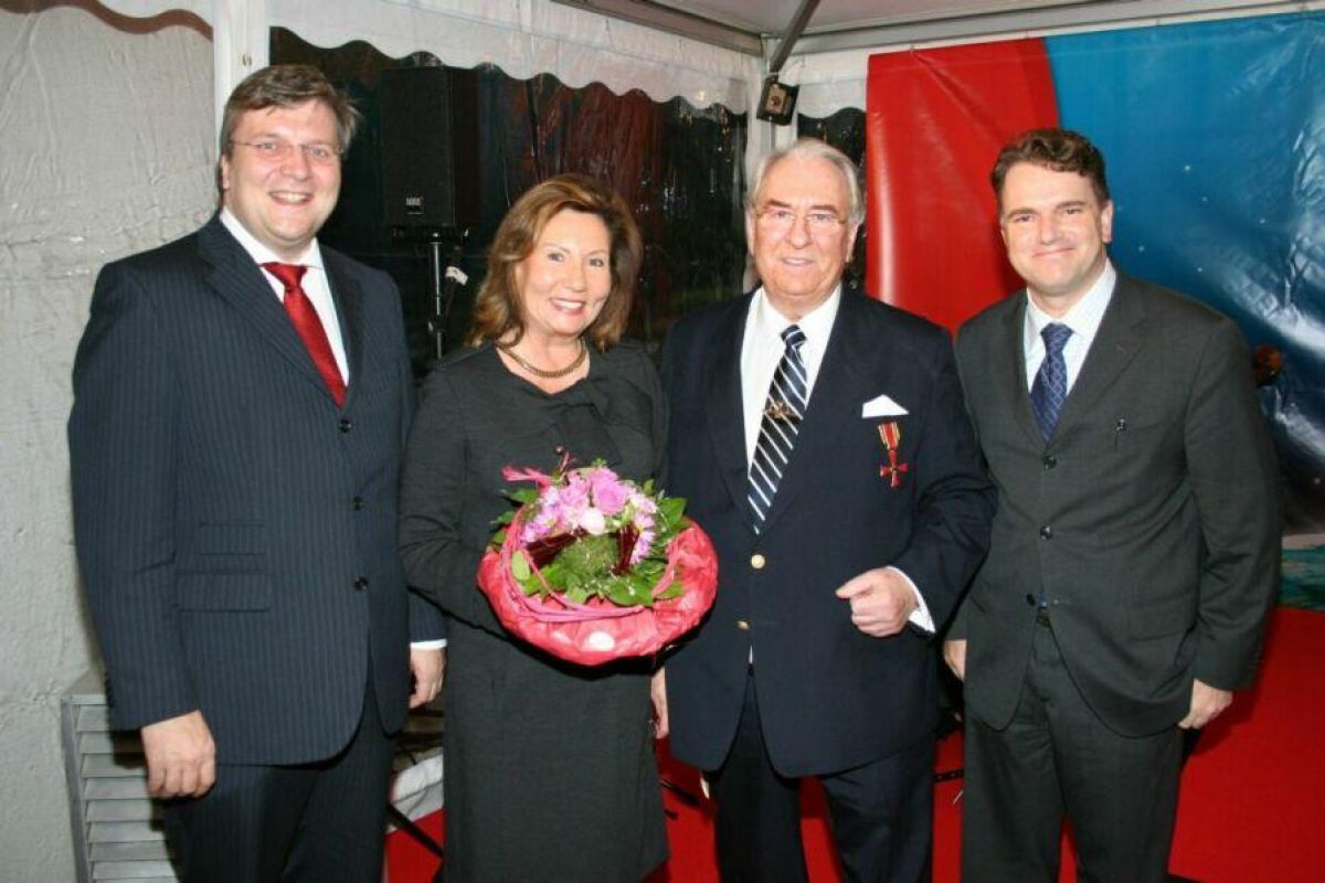 Bundesverdienstkreuz für Trainer Nikolaus B. Enkelmann