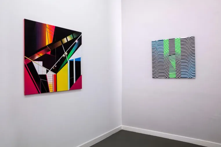 Die Facetten der Geometrie in der Galerie 100 Kubik in Köln Bild: Die Facetten der Geometrie in der Galerie 100 Kubik in Köln