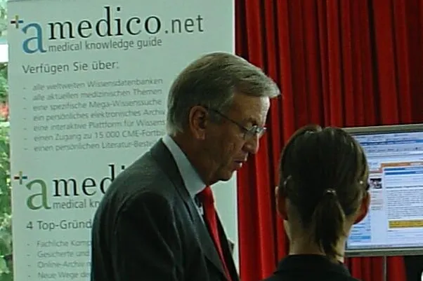Bild: Das neue medizinische Wissensportal „amedico.net“ feierte auf dem II. Innovationskongress der deutschen Hochschulmedizin in Berlin seine Premiere
