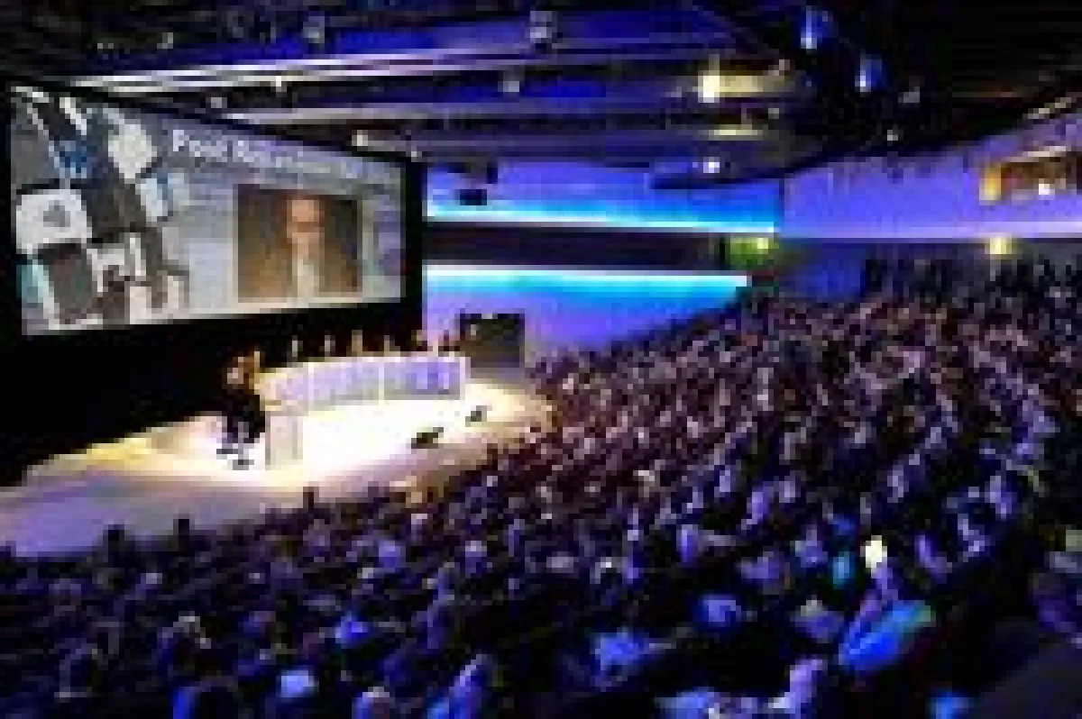 Wieder gut besucht: Die Eröffnungskonferenz „World Card Summit“ auf der Fachmesse CARTES & IDentification in Paris.