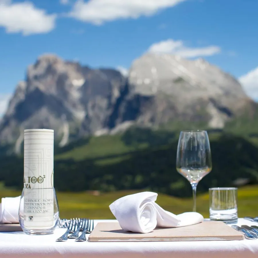 Gourmetessen bei Bergkulisse - @Luca Gallizio