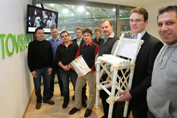 Bild: Karrierestart für angehende Ingenieure: Studenten-Workshop in AutoVision-Loge der Volkswagen-Arena