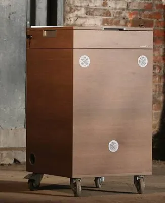 Bild: modul-M1, der Medienwagen - Schulen äußerst angetan