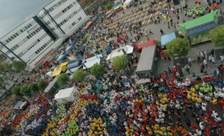 Bild: Auf die Plätze, Firmen – los