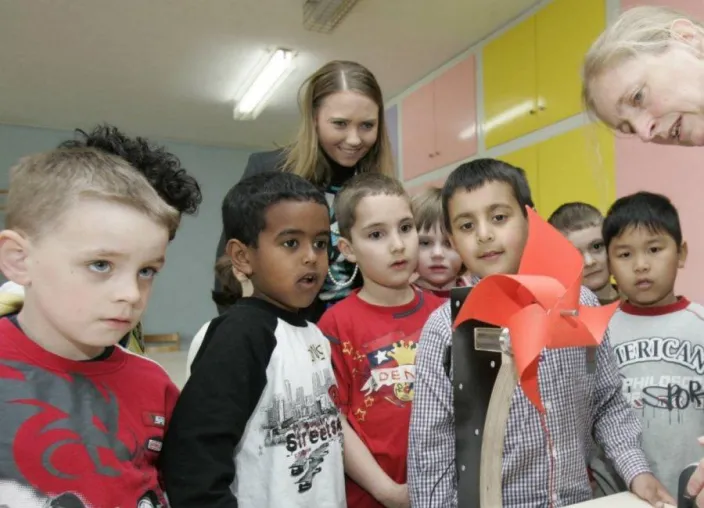 Bild: SKD Frankfurt-Aktion zum Earth Day – Die Kinder-Umwelt-Werkstatt begeistert Preungesheimer KiTa-Kinder ...