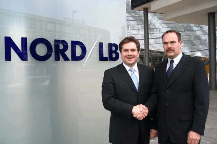 NORD/LB und Sykosch Software AG schmieden strategische Allianz Bild: NORD/LB und Sykosch Software AG schmieden strategische Allianz