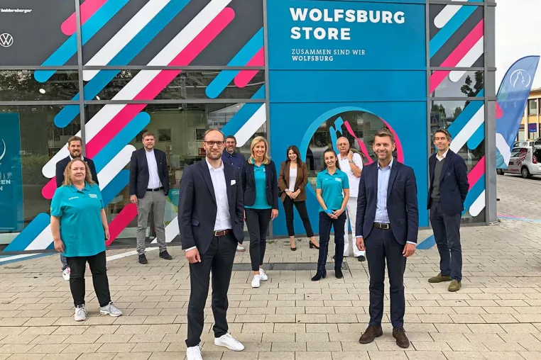 Offizielle Eröffnung des Wolfsburg Stores Bild: Offizielle Eröffnung des Wolfsburg Stores