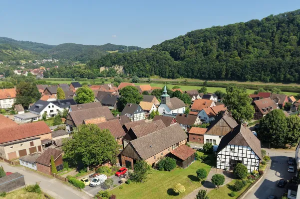 Bild: Immobilienmarkt im Weserbergland: Realistische Preise entscheiden über Verkaufserfolg