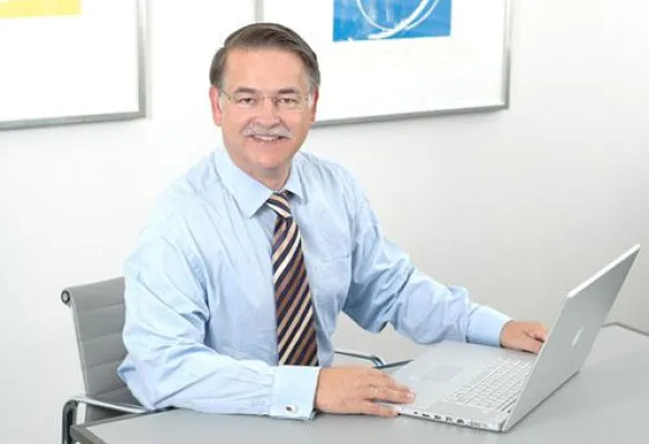 Bild: Neuer Bildungsnavigator im Internet - Entdecken, was Bildung bringt