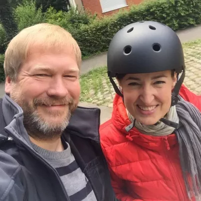 Gescheitert und wieder aufgestanden: Susanna und Peter Wiedeking gründen erneut! Bild: Gescheitert und wieder aufgestanden: Susanna und Peter Wiedeking gründen erneut!