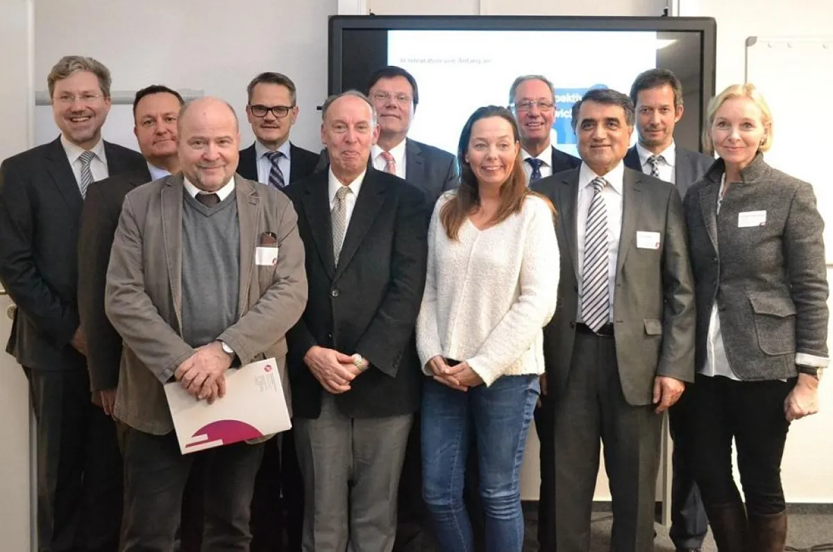 Study&Work: Unternehmer und Professoren ermöglichen Flüchtlingen Studium an HdWM. Foto: Franz Motzko