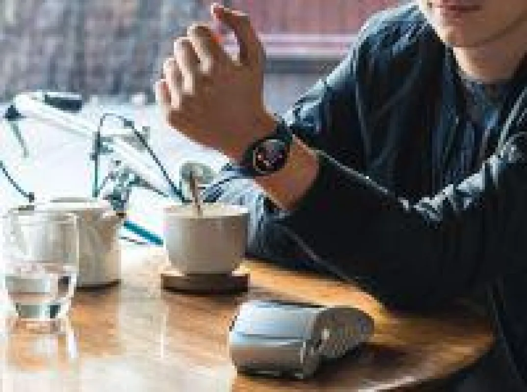 Die neue ZeCircle2 mit NFC und MyKronozPay