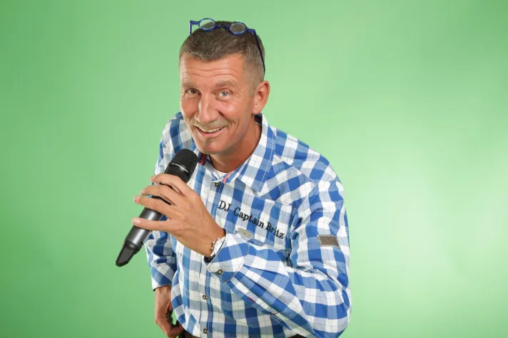 Bild: Tennis & DJ – TC Weckhoven feiert sein Sommerfest