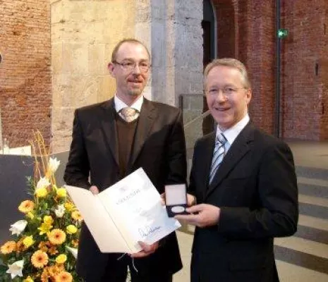 Tochterunternehmen der Müller-BBM GmbH mit der Bayerischen Staatsmedaille ausgezeichnet Bild: Tochterunternehmen der Müller-BBM GmbH mit der Bayerischen Staatsmedaille ausgezeichnet