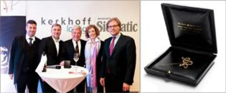 AENGEVELT als erster mittelständischer Dienstleister mit der "Nadel der Medici" ausgezeichnet Bild: AENGEVELT als erster mittelständischer Dienstleister mit der "Nadel der Medici" ausgezeichnet