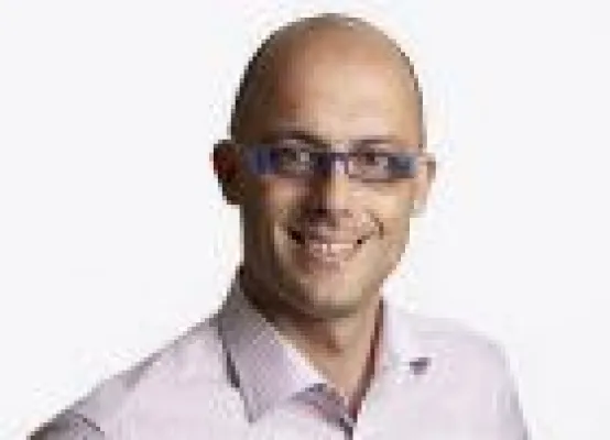 Bild: Warum eine Betreiberhaftpflicht für die neuen Fotovoltaikanlage sinnvoll ist?