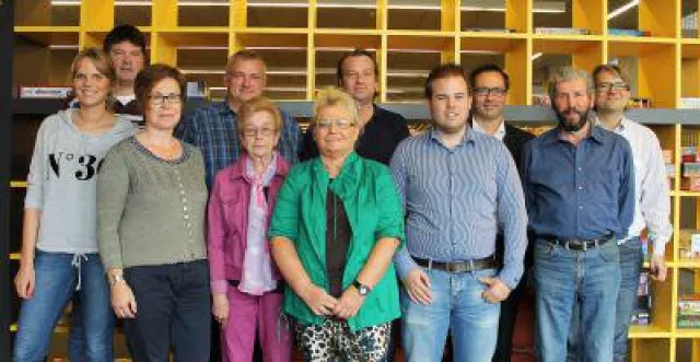 Bild: Erster BWL-Absolvent der SRH Hochschule Hamm – Neues Marktkonzept für die Stadt Hamm entwickelt