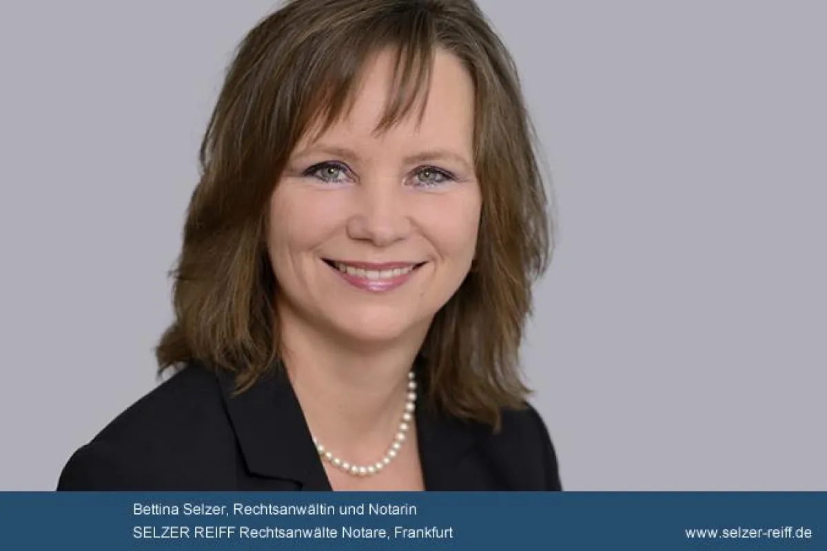 In guten Zeiten vorsorgen: Notarin Bettina Selzer zu den Gestaltungsmöglichkeiten des Ehevertrages