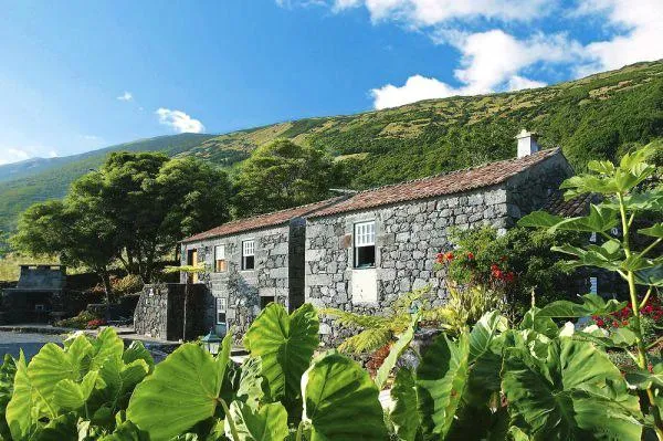 Bild: Hochgefühle im Ferienhaus auf den Azoren