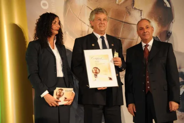 Bild: INNOVUM erhält den Umweltpreis Energy Globe Award National