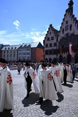 Bild: Der Ritterorden vom Heiligen Grab zu Jerusalem unterstützt Menschen und Stätten in der Heimat Jesu