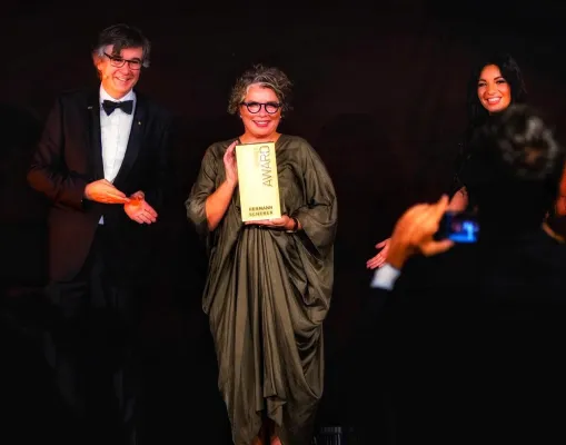 Bild: Sei kreativ. Und sprich darüber: Annett Schaper gewinnt Gold auf Rednerwettbewerb