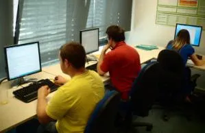Bild: 7 Standorte, 3 Zeitzonen, 1 Ziel – kollaborative Geschäftsprozesse