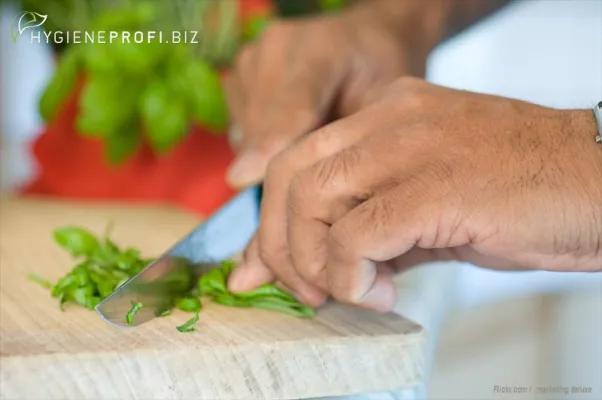 Bild: 5 Hygiene-Tipps für die Küche – Zuhause und Gastronomie: Wertvolle Anregungen zur Personal-Hygiene