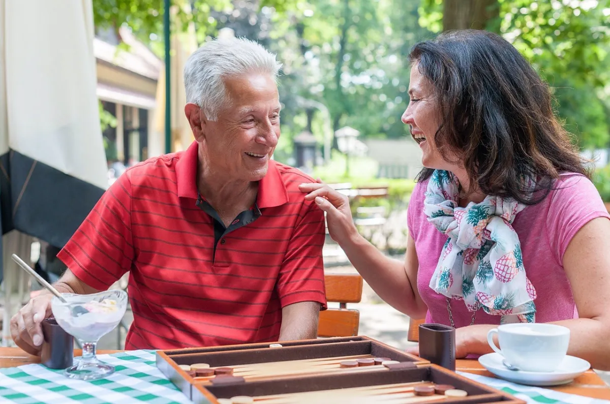 Senioren-Assistenten kümmern sich um die Lebensqualität älterer Menschen (© Martin Hänisch)