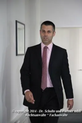 Santander Consumer Bank AG zahlt unzulässige Bearbeitungsgebühr zurück Bild: Santander Consumer Bank AG zahlt unzulässige Bearbeitungsgebühr zurück