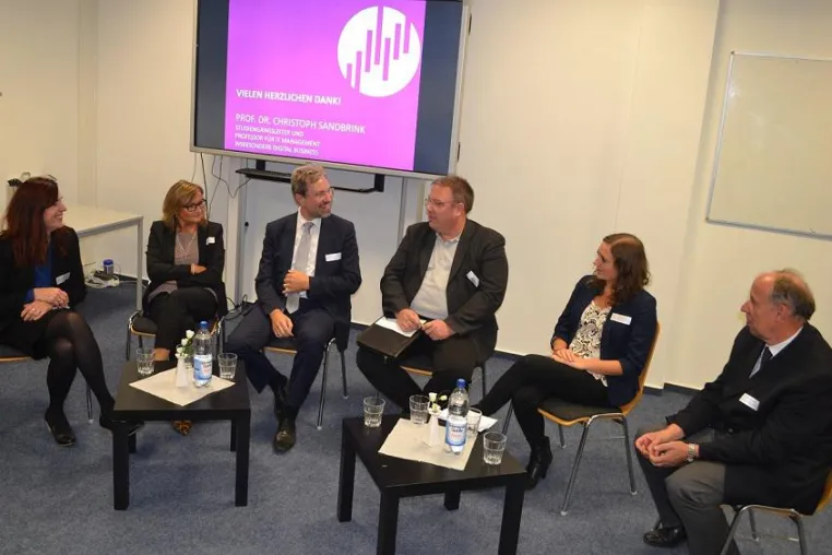 Bild: IT Forum Rhein-Neckar tagt bei HdWM - Lebhafter Dialog zwischen Professoren, Unternehmen und Studierenden