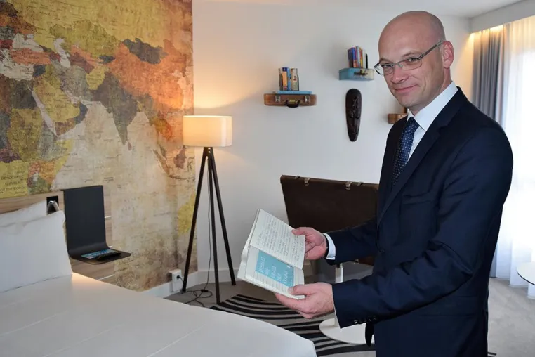 Bild: Rafael D. Fröhlich ist neuer Hoteldirektor im Novotel München City