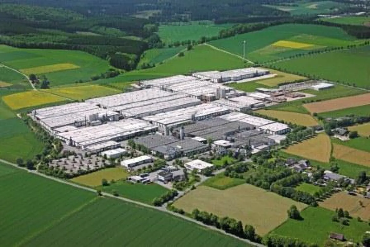 Das Unternehmen MeisterWerke Schulte aus der Vogelperspektive