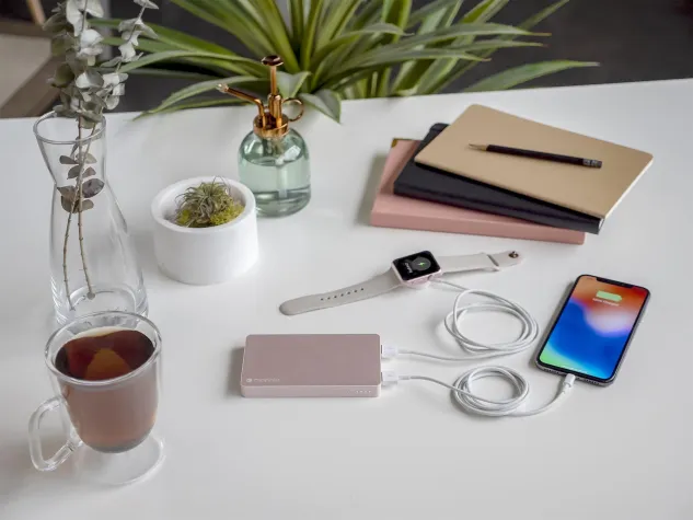 Bild: Effizient im Home Office mit iPad und Smartphone