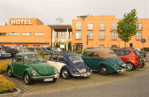 Bild: Fast 200 Oldtimer-Liebhaber im BEST WESTERN Hotel am Vitalpark