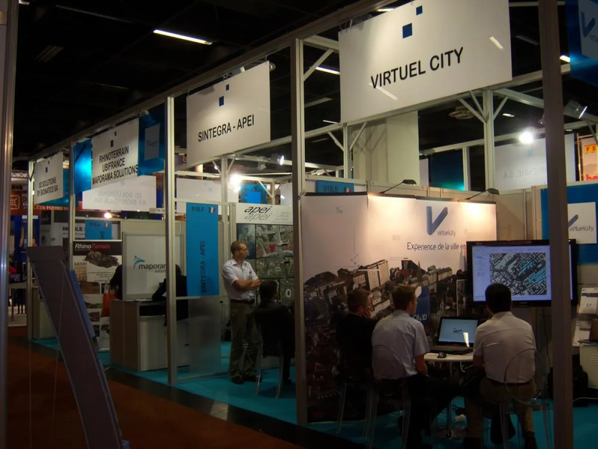 Luftaufnahmen, topografische Dienstleistungen oder Softwarelösungen: das Angebot der französischen Aussteller ist breitgefächert.