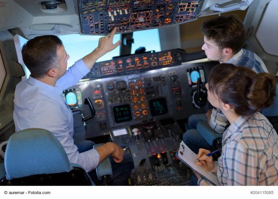 Ein Flug im Flugsimulator ist der Hauptgewinn des Gewinnspiels (Symbolfoto)