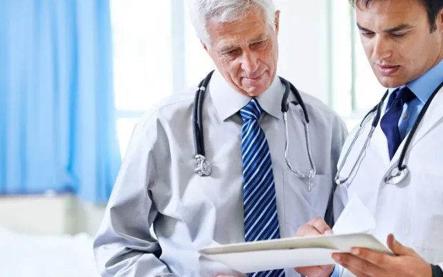 Bild: Warum strukturierte medizinische Zweitmeinungen für Patienten immer wichtiger werden