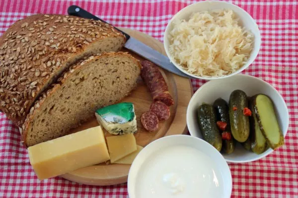 Lecker und gesund: Lactobacillus zur Mikrobe des Jahres 2018 gekürt Bild: Lecker und gesund: Lactobacillus zur Mikrobe des Jahres 2018 gekürt