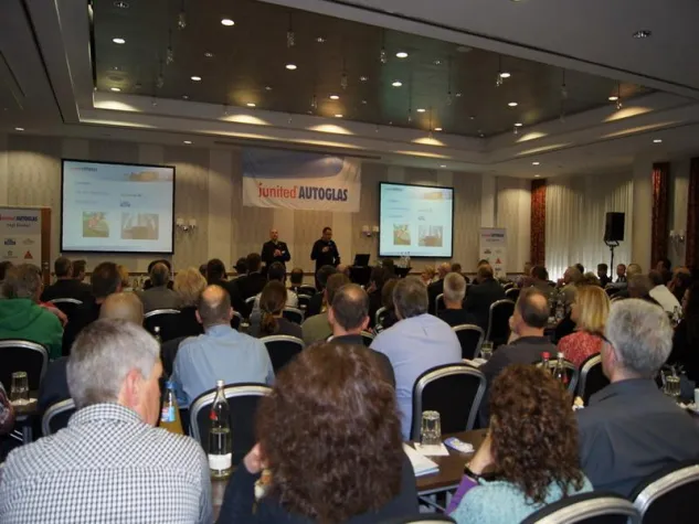 Bild: junited Partnertreffen 2012 - die Branche trifft sich in Wiesbaden