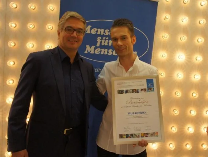Bild: Stiftung Menschen für Menschen ernennt THE MAGIC MAN Willi Auerbach zum Botschafter