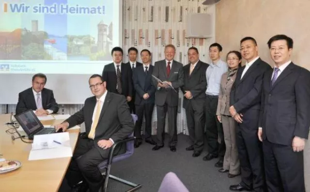 Bild: Fachlicher und menschlicher Erfahrungsaustausch: Chinesische Delegation zu Gast bei der Volksbank