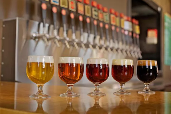 Bild: Vom traditionellen Kölsch bis zum schokoladigen Schwarzbier – Craft Beer in Colorado