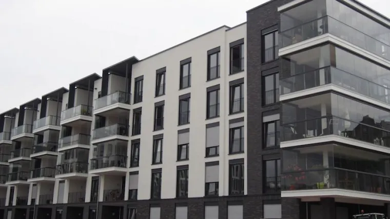 Bild: Lumon präsentiert Balkon- und Terrassenverglasungen sowie Balkonfassadenlösungen auf der FENSTERBAU FRONTALE